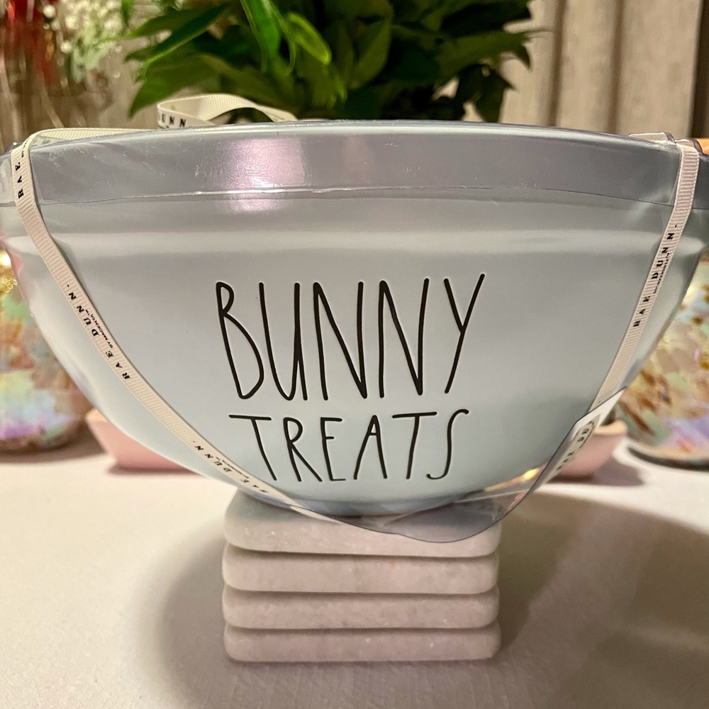 Rae Dunn mixing bowl and spatula - Easter